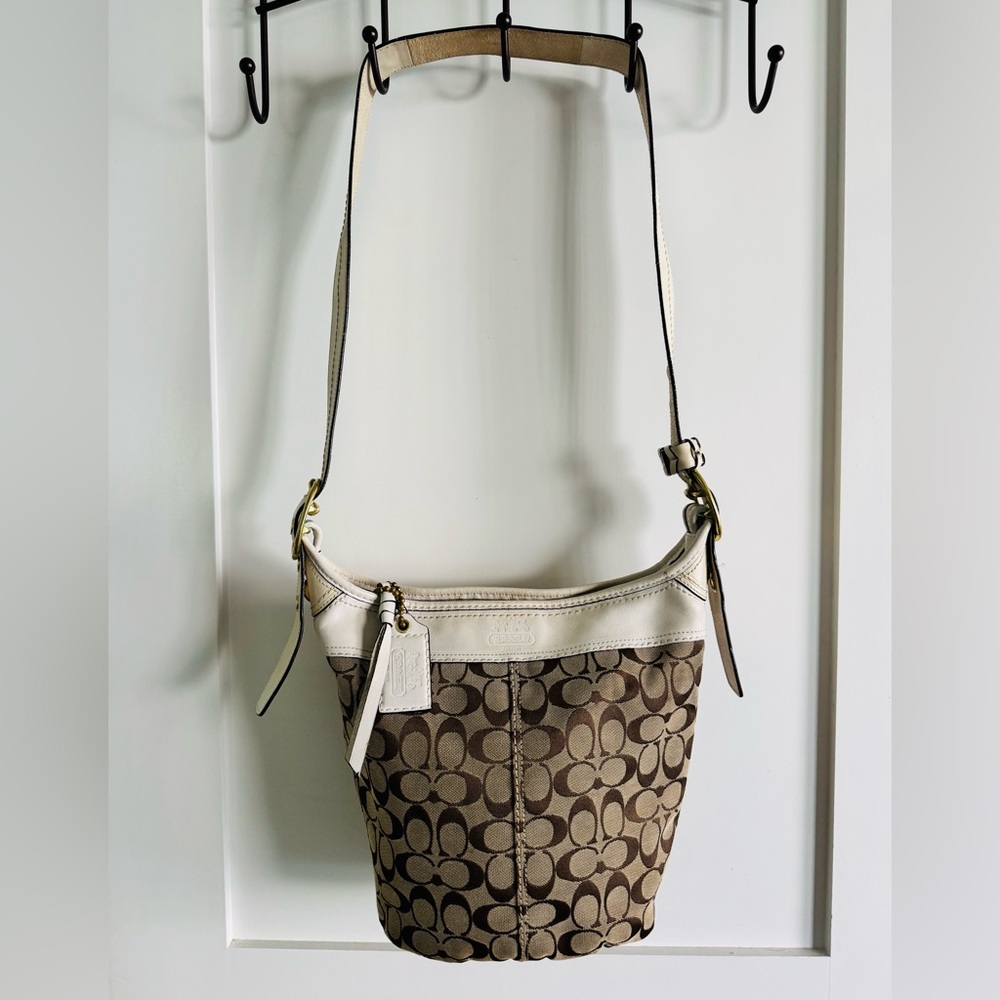 Vintage Coach Bleecker Monogram Bucket Bag White Leather Legacy Crossbody